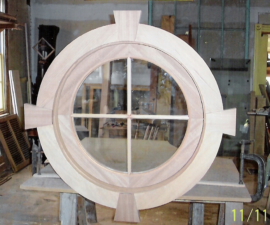 Designing Home Round Windows